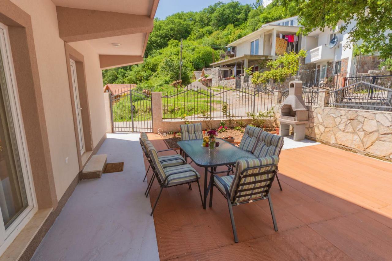 Sunny Hill Villa *
