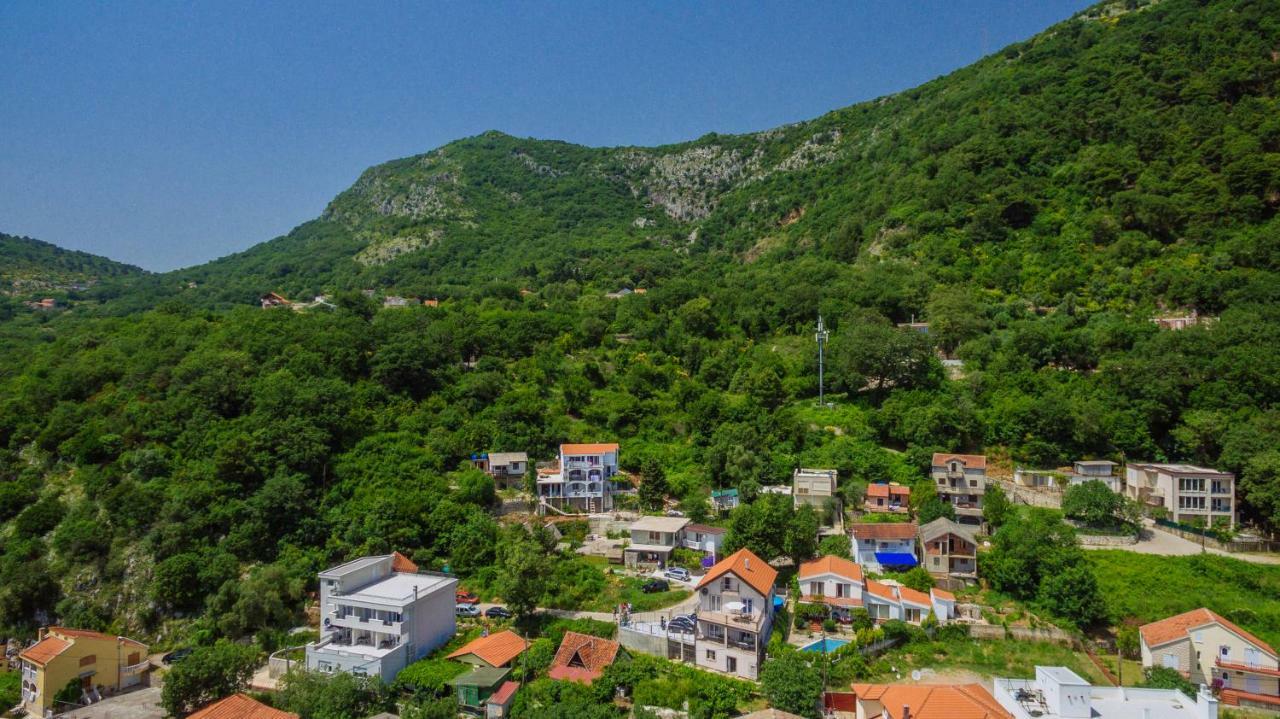 Sunny Hill * Budva